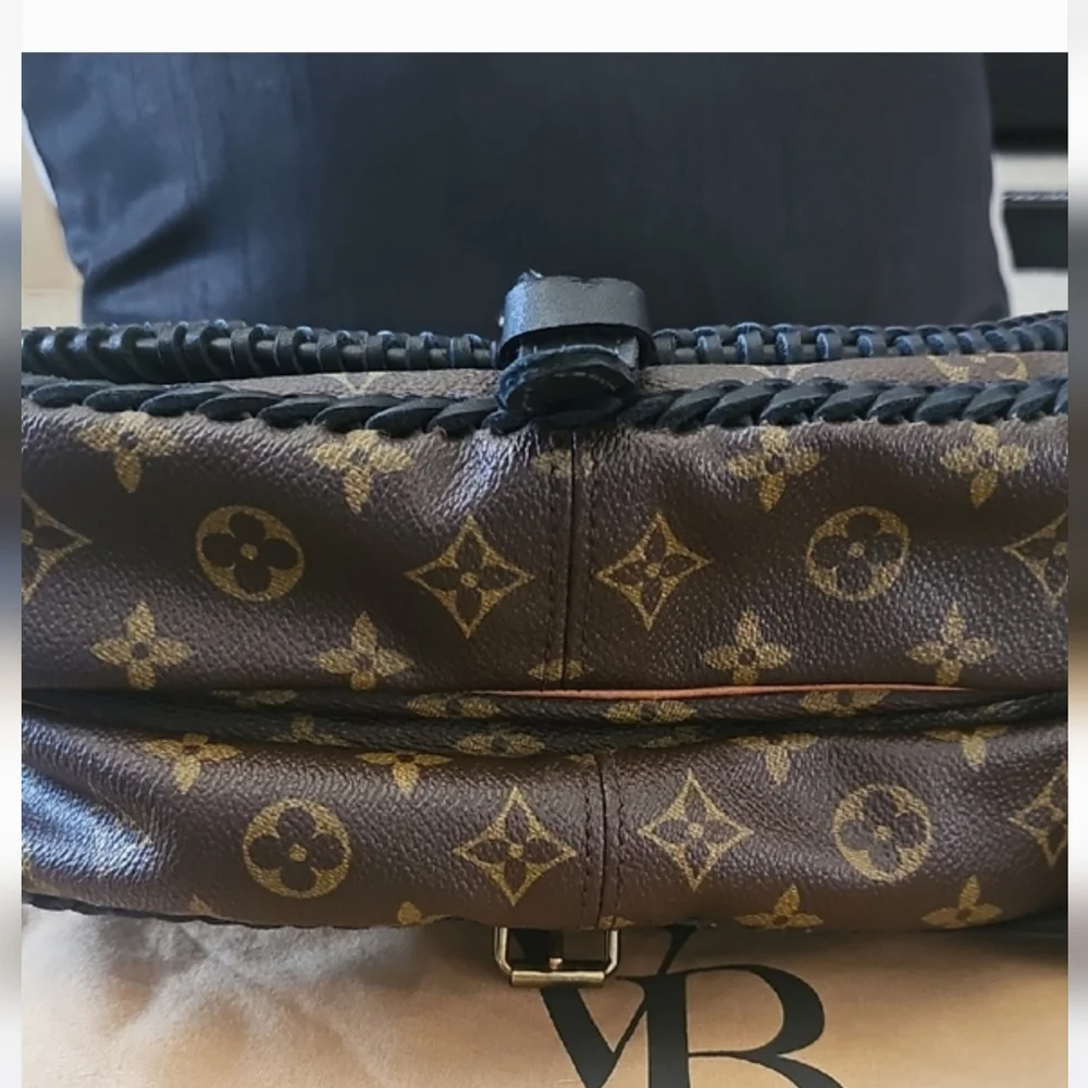 Louis Vuitton Vintage BOHO Monogram Crossbody - Picture 2 of 2